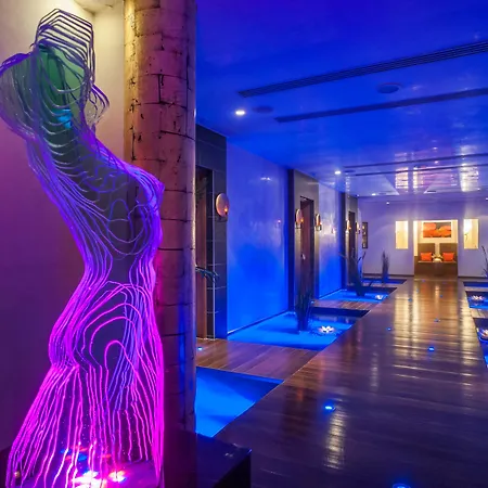 Amathus Hotel