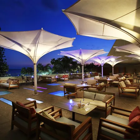 Hotel Amathus 5*