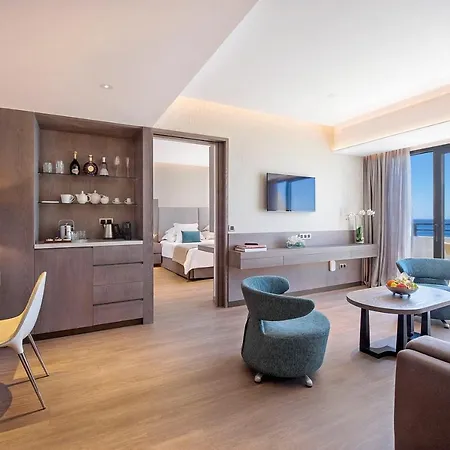 Hotel Amathus