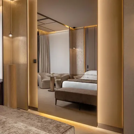 Amathus Hotel 5*